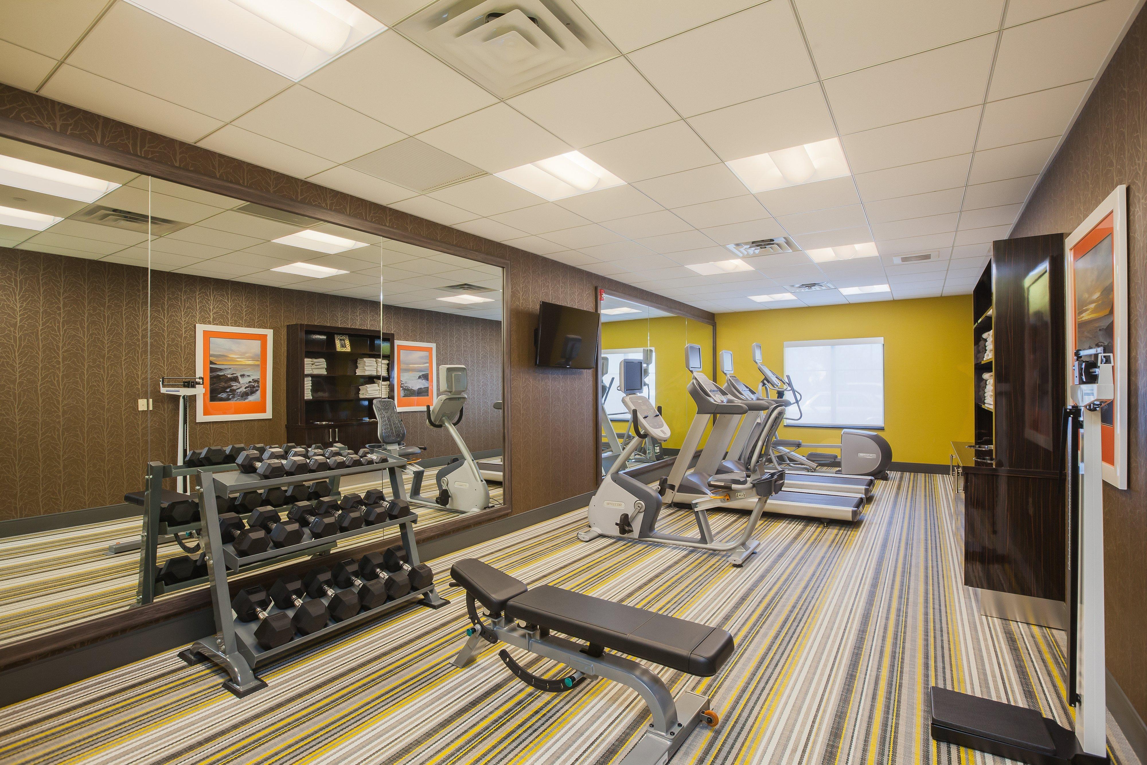 Holiday Inn Express & Suites Eureka By Ihg Exterior foto